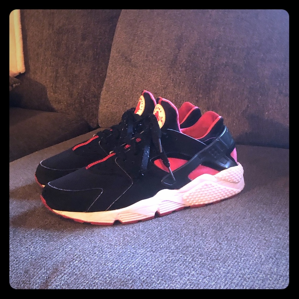 Nike Huaraches Men’s Size 10.5
